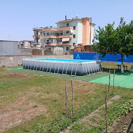 Pompei Oasis بيت للعطل